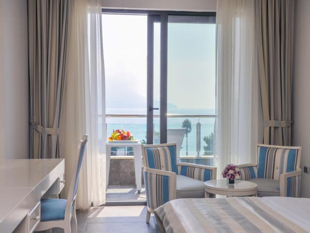 Chambre Double ou Lits Jumeaux - Vue sur Mer