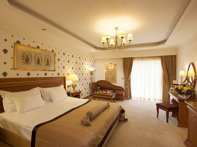 Çift Kişilik Club Oda (3 Yetişkin)