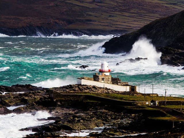 Double or Twin-Deluxe-Ensuite