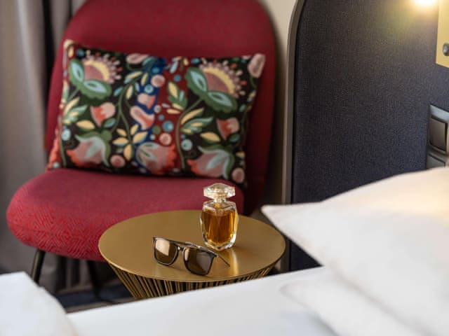 Privilege room with King-size bed