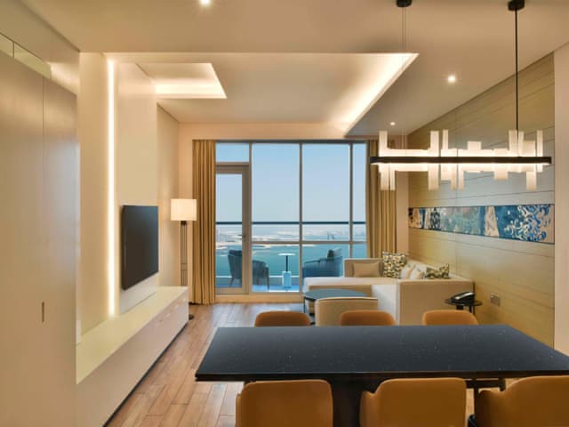 Executive Two Bedroom Suite Sea View Balcony