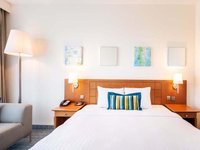 Superior Room, Guest room, 1 King, Premium Package