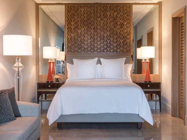 Chambre Deluxe avec 2 Lits Doubles et Vue sur le Jardin