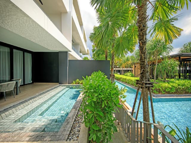 3-Bedroom Villa with Pool Access