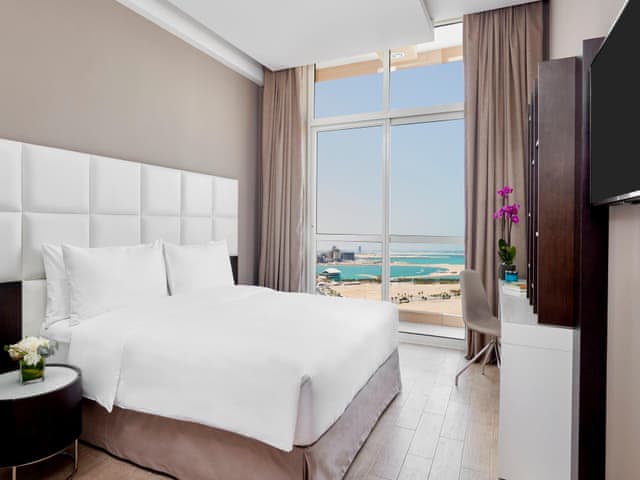 1 King 1 Bedroom Suite Sea View Balcony