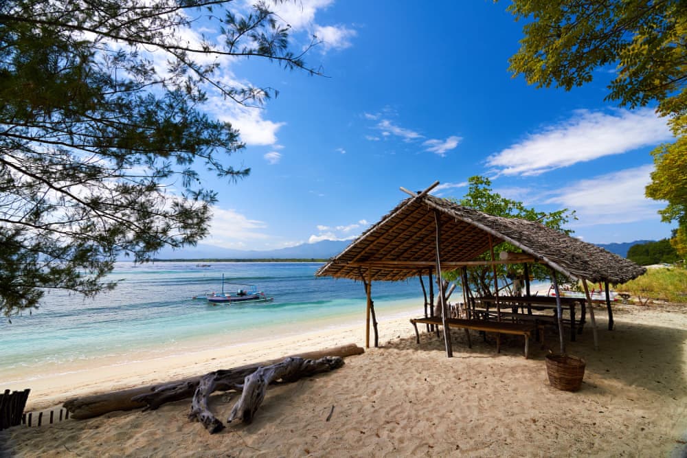 Explore the magnificent island of Lombok in Indonesia