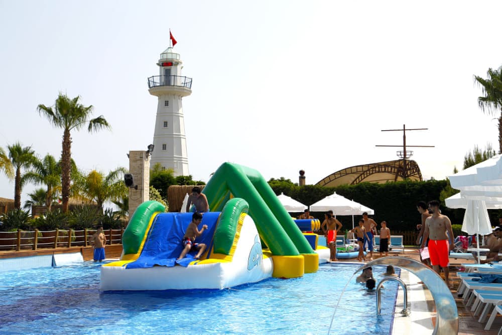 Adenya Hotel & Resort