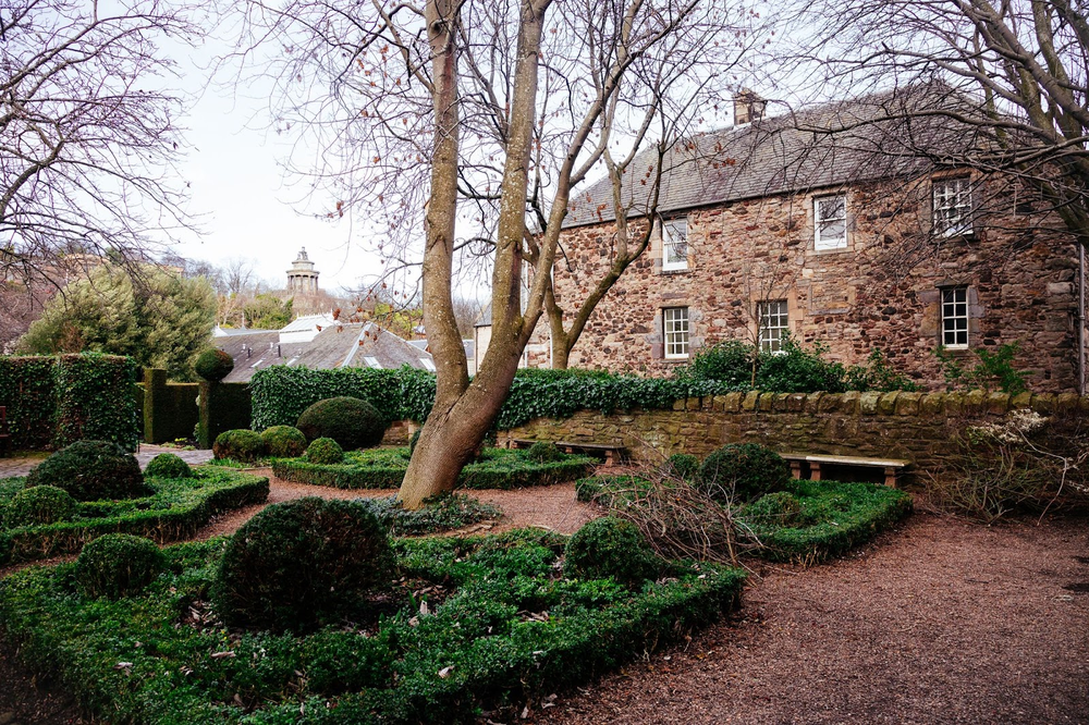 Dunbars Close Garden