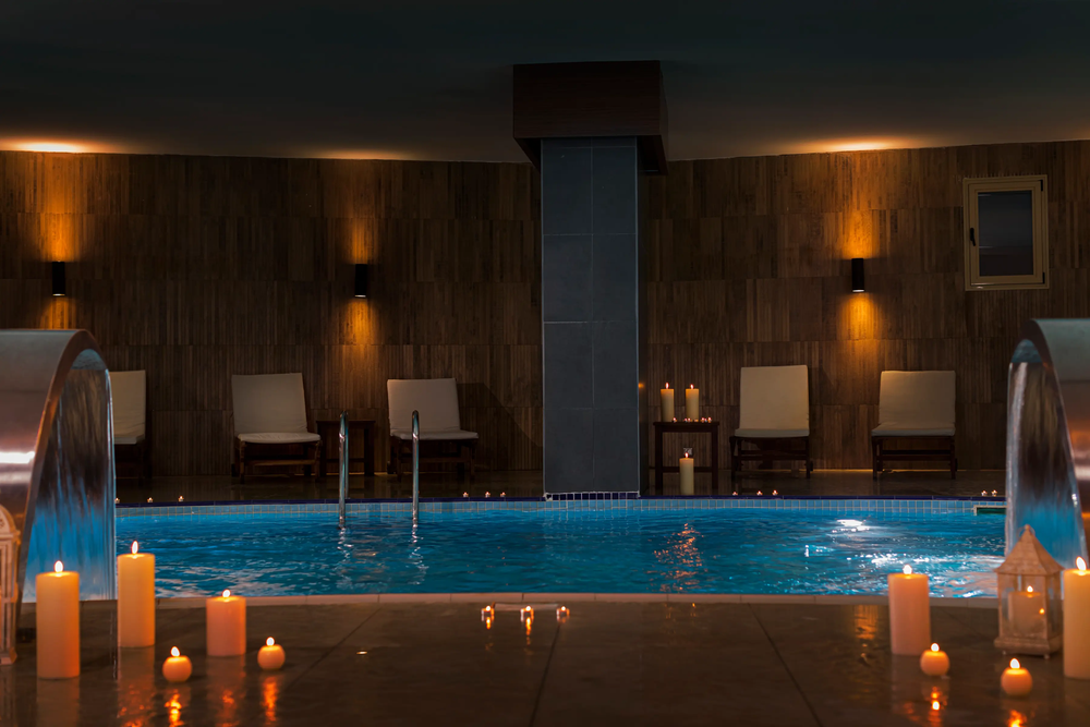 Indoor pool with exclusive access for Prime guests