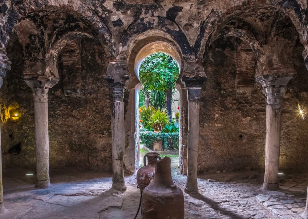 Арабские бани на Майорке