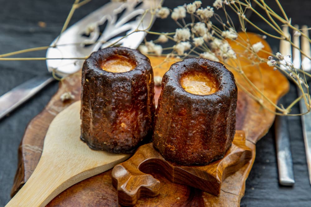 Cannelés de Bordeaux