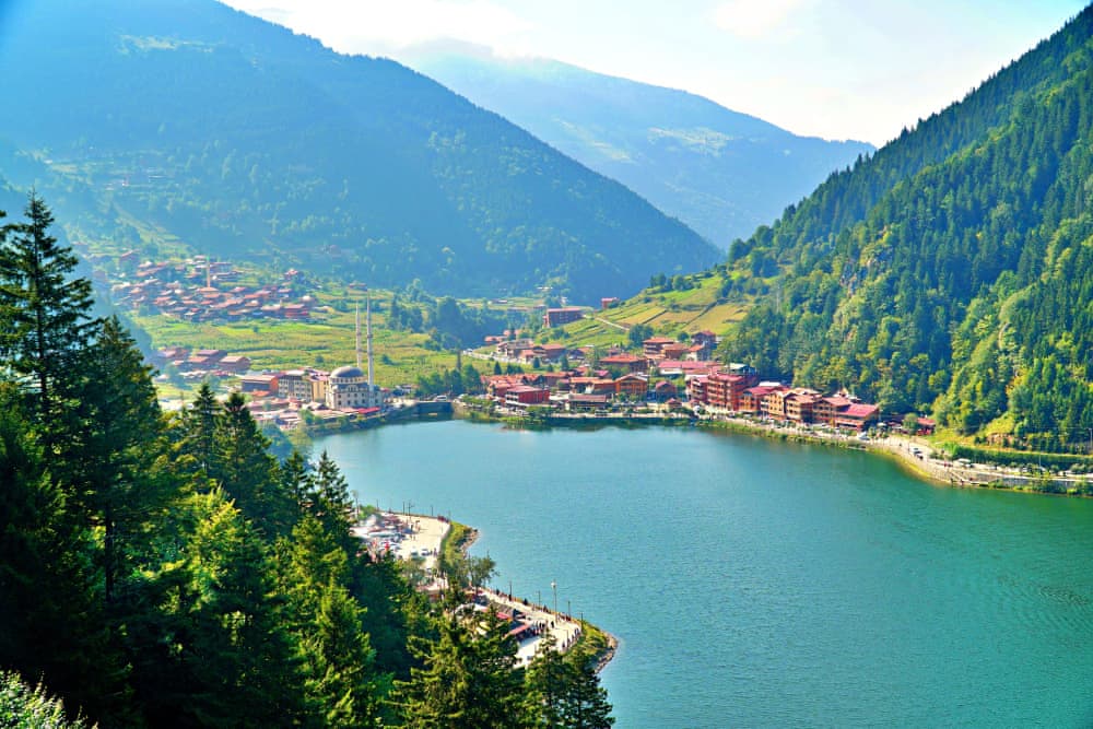 Lac Uzungöl