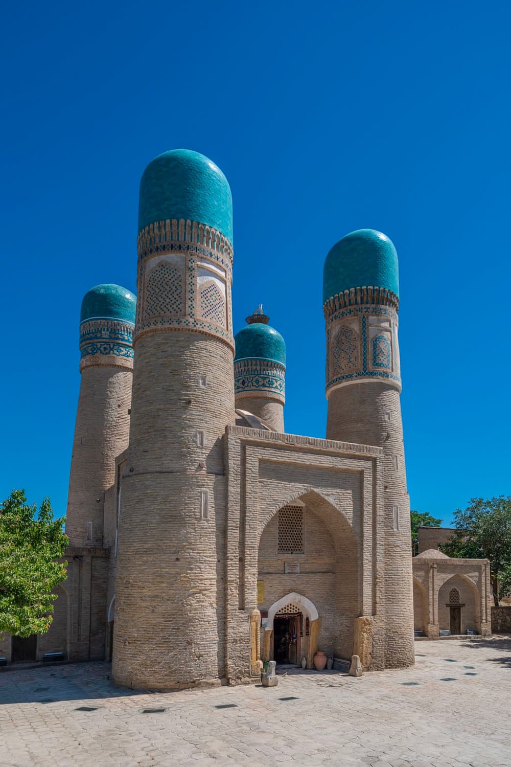 Мечеть Чор-Минор в Бухаре