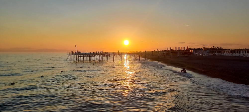 Семейный пляж в Selge Beach